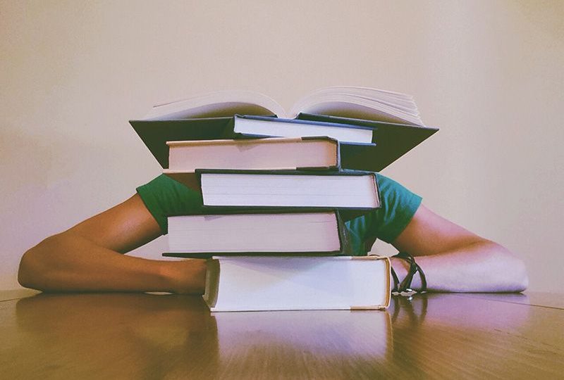 pexels-pixabay-261909 home tutor and home tuition provider in kanpur
